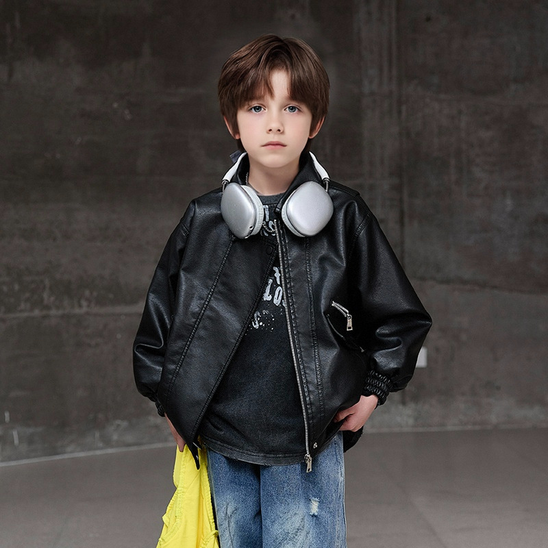 Chłopięca kurtka w kolorze cie – Streetwear Brand Designs recenzja i cena